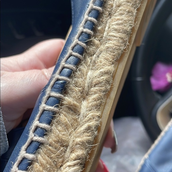 Chanel navy lamb skin flats size 40 (10 US) worn once - Picture 5 of 6